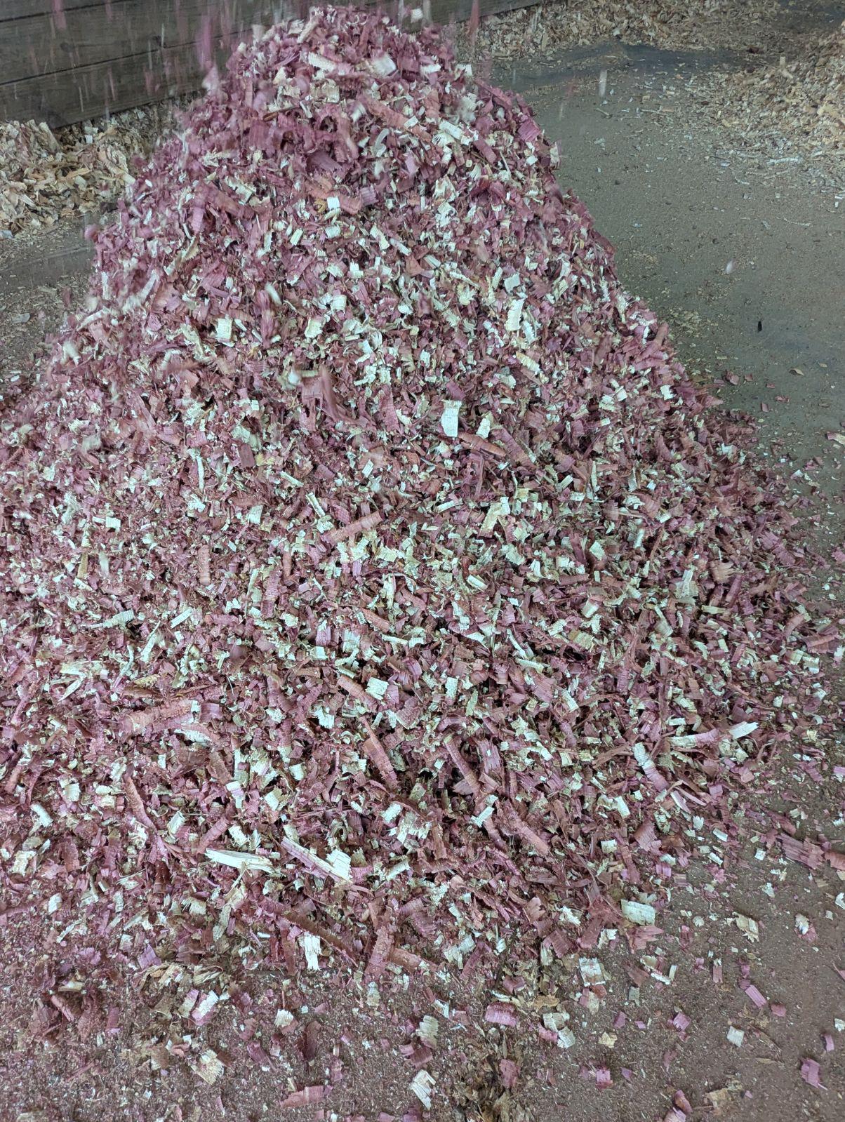 Organic Cedar Shavings 4 gallon